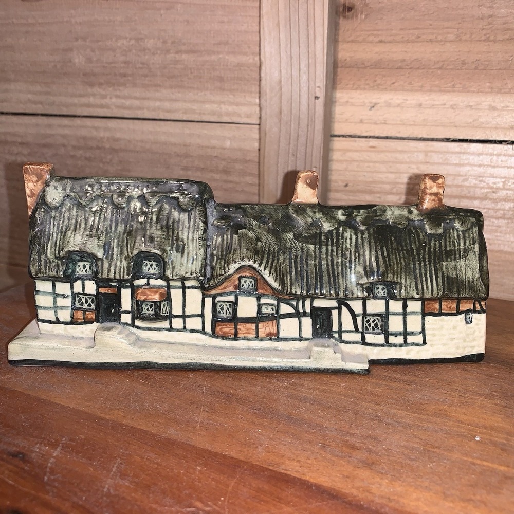 Vintage Tey Pottery Anne Hathaway's Cottage Stratford Upon Avon Ceramic Figurine